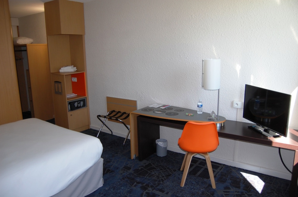 Standard Room, 1 Double Bed - Photo 1