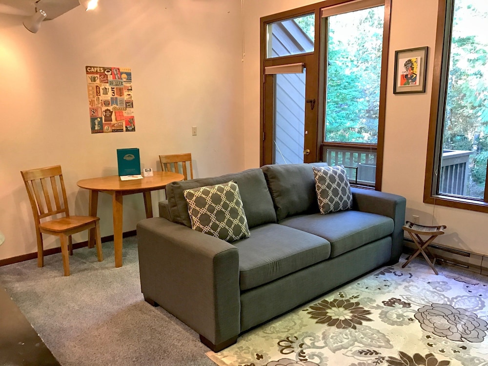 Apartment (2 Bedrooms) photo 2