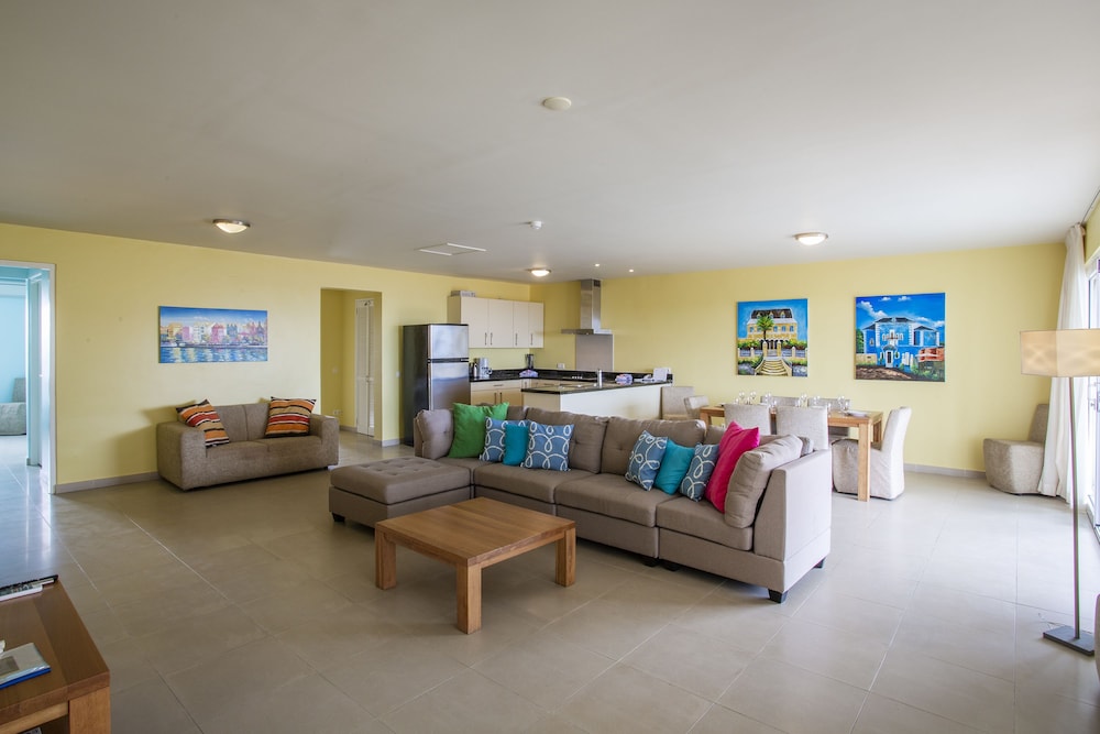 Deluxe Apartment, 3 Bedrooms, Ocean View photo 3