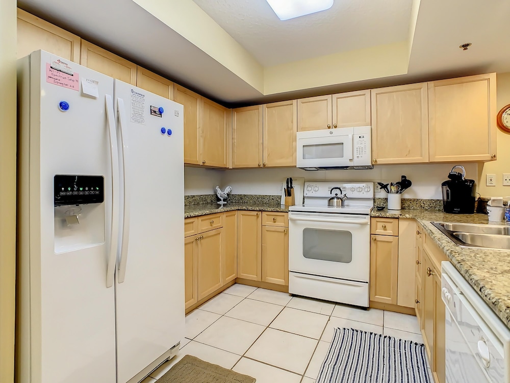 Superb 3 2 Condo Tucked Away Next to the Estuary in Oceanwalk Oceanwalk 4-204, 사진 6