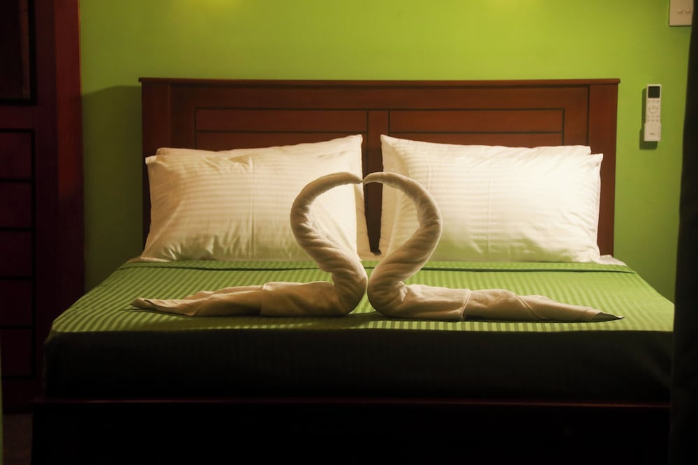 Deluxe Double Room, 1 Queen Bed, Ocean View photo 3