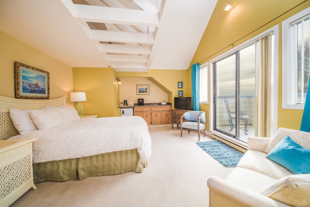 Somerset - Scenic Balcony Room, 1 Queen