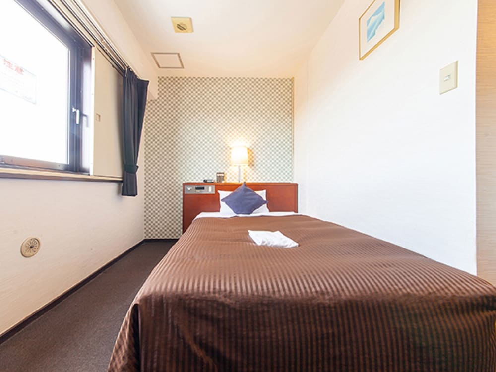 Single Room, Smoking photo 3
