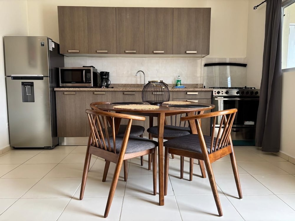 Apartment photo 3