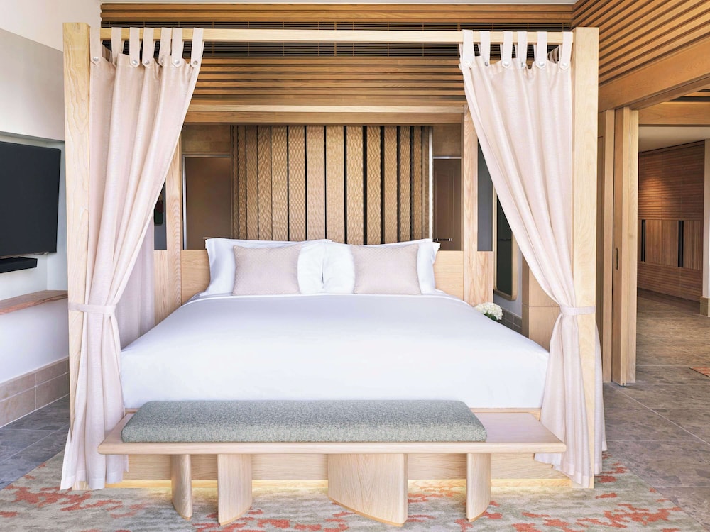 Signature Suite, 1 King Bed with Sofa bed, Resort View (1 bedroom - Palm), Adults Only