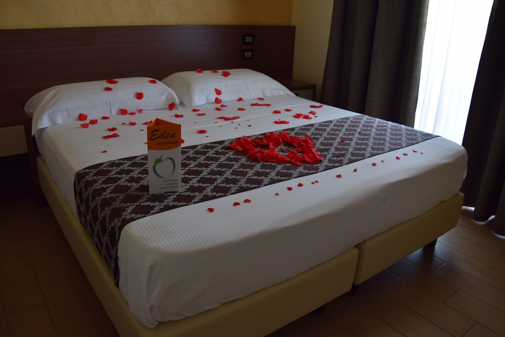Double or Twin Room photo 1