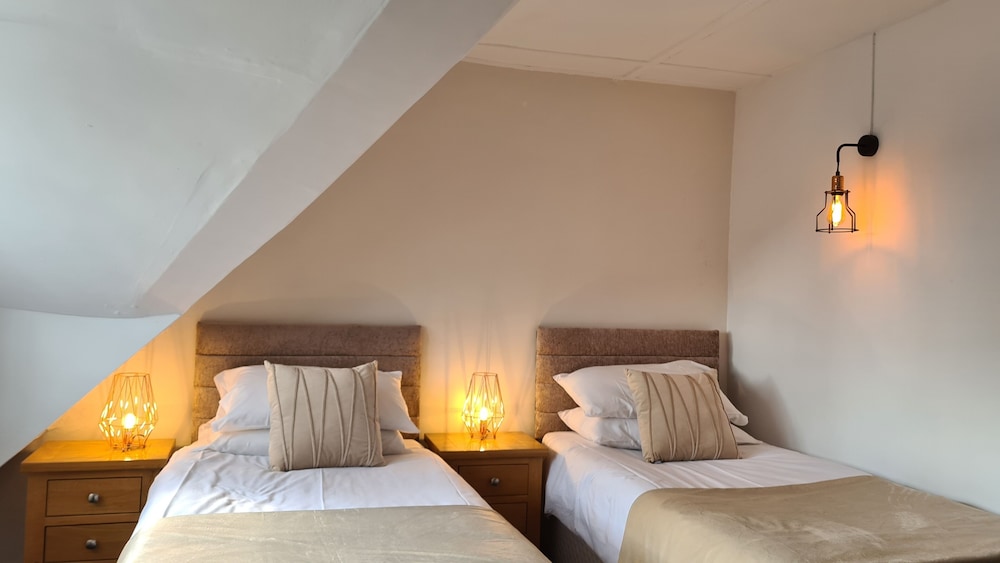 Twin Room, Ensuite - Photo 2