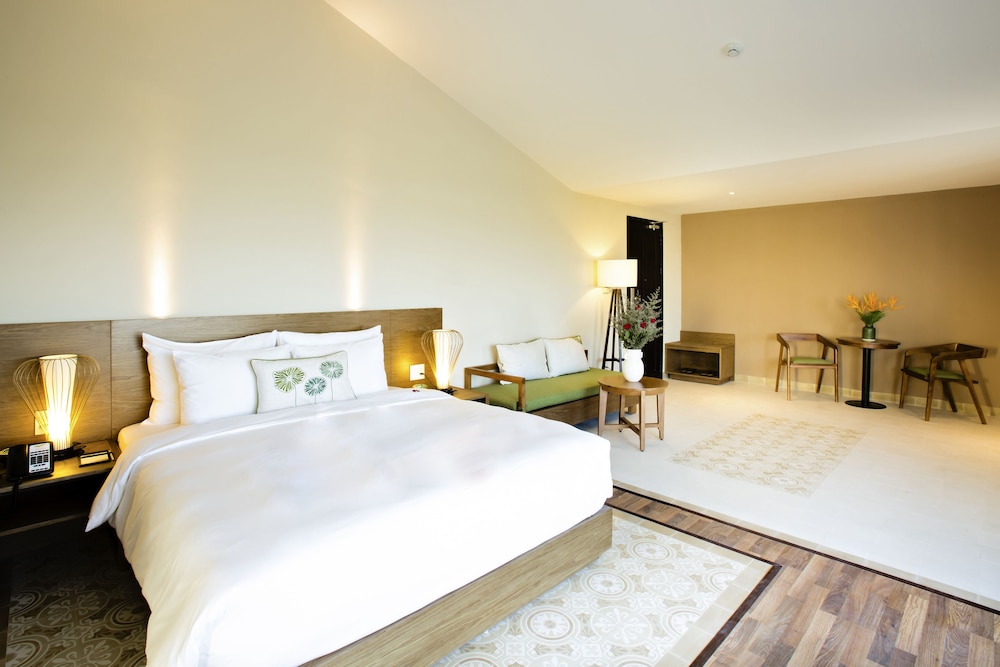 Grand Suite, Rice Field View photo 3