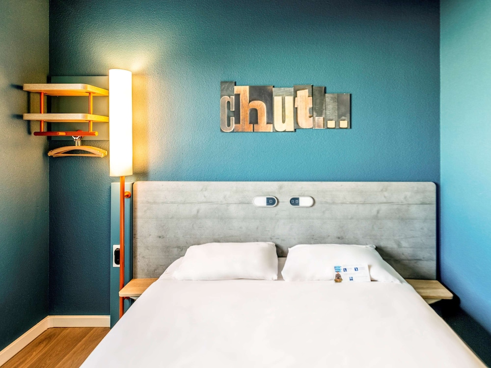 Double Room - Photo 6