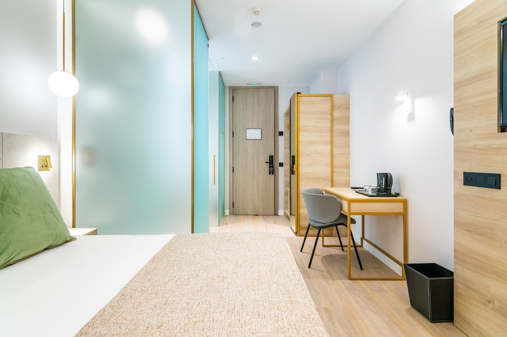 Comfort Double or Twin Room - Photo 17