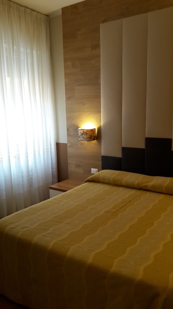 Classic Double Room - Photo 2