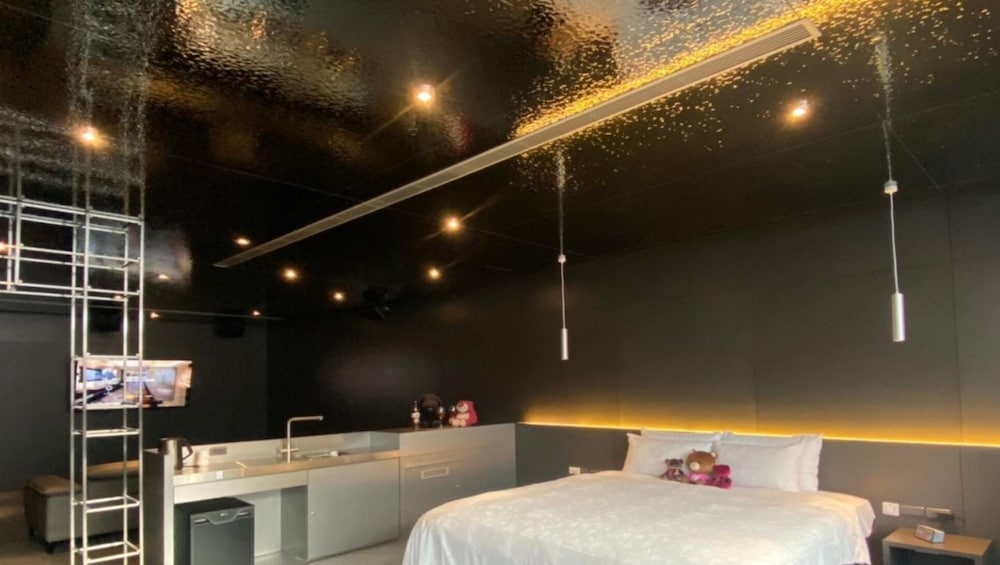 Luxury Double Room (CRYSTAL) photo 3