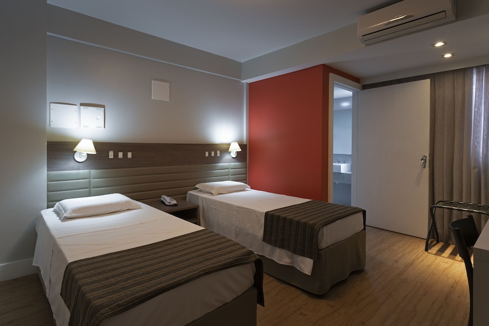 Superior Twin Room, 2 Twin Beds - Photo 2