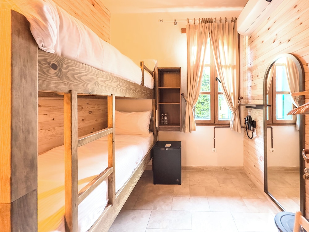 Comfort Twin Room