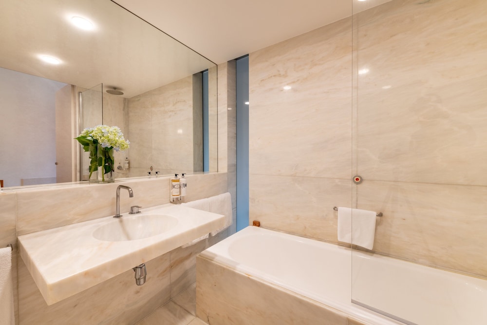 Superior Double Room - Photo 8