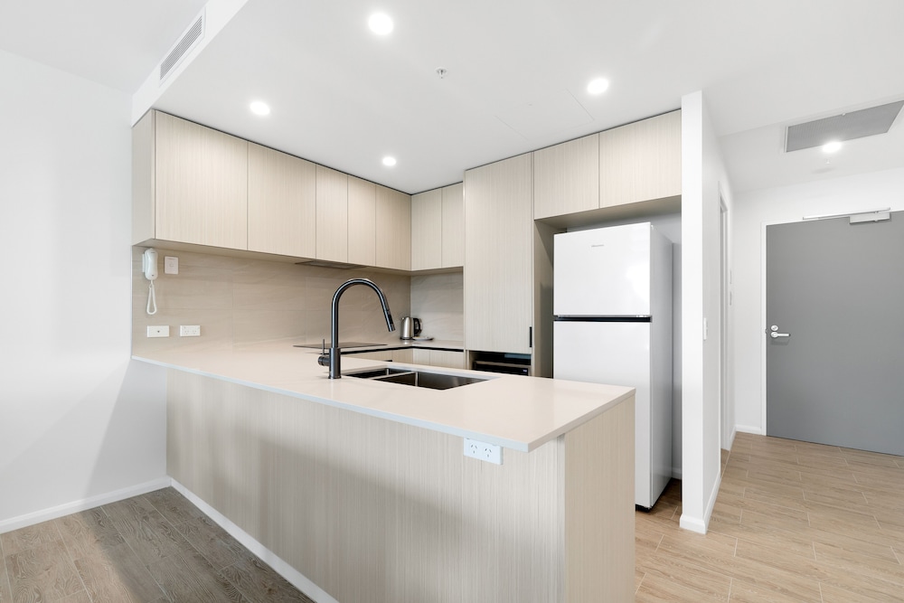 1 Bedroom Collection Apartment photo 2