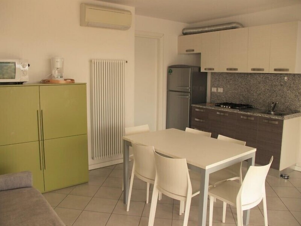 Apartment, 2 Bedrooms (C8.2) photo 2