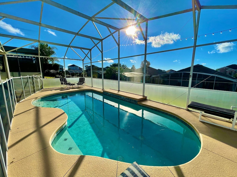 Grand Fabulous 4BR Pool Home Near Disney, Kuva 4