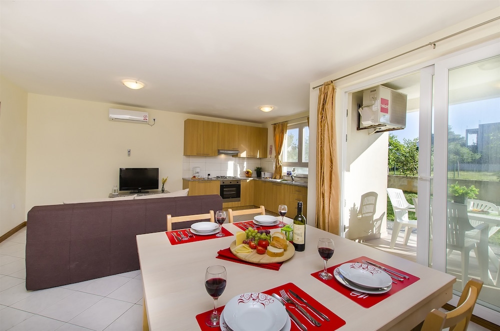 Apartment (A1)