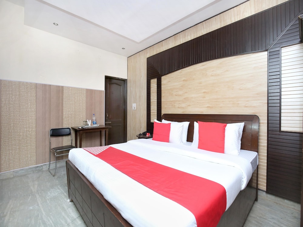 Double Room, 1 King Bed photo 2