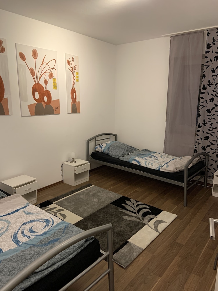 Apartment, 2 Bedrooms, Ground Floor (No. 1) photo 1