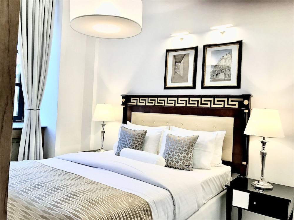 Luxury Deluxe Suite, 1 Bedroom (Market Square view, 65 m2) photo 3