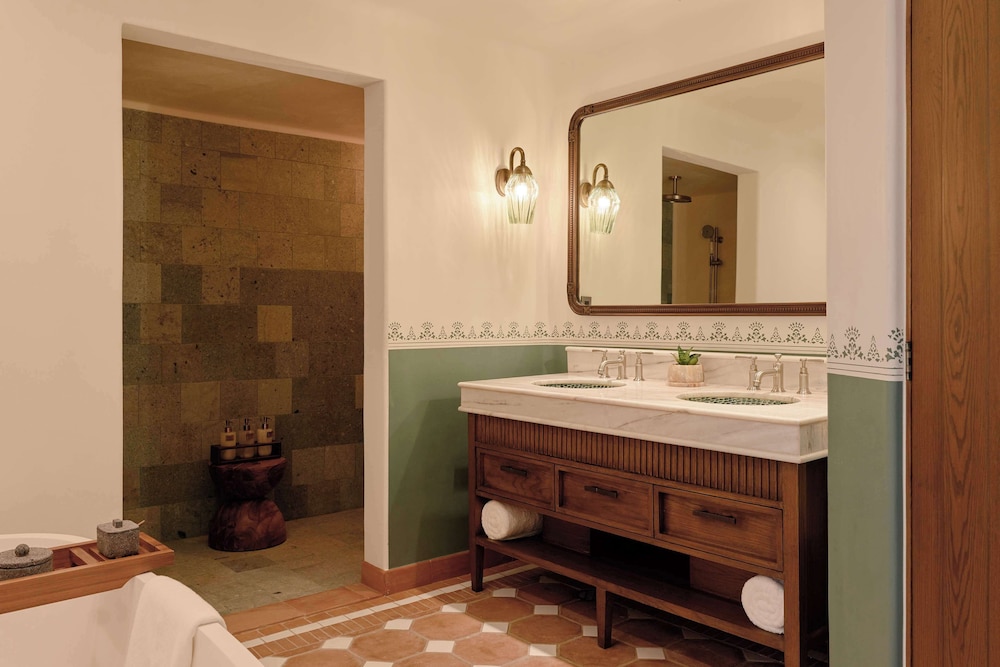 Ocean View Premium Suite - Photo 7