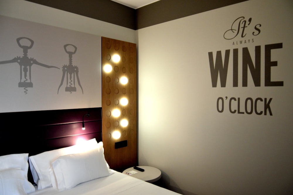 Design Double Room, 1 Queen Bed - Photo 1