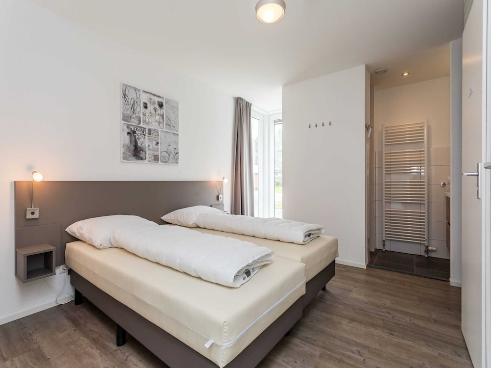 Villa photo 2
