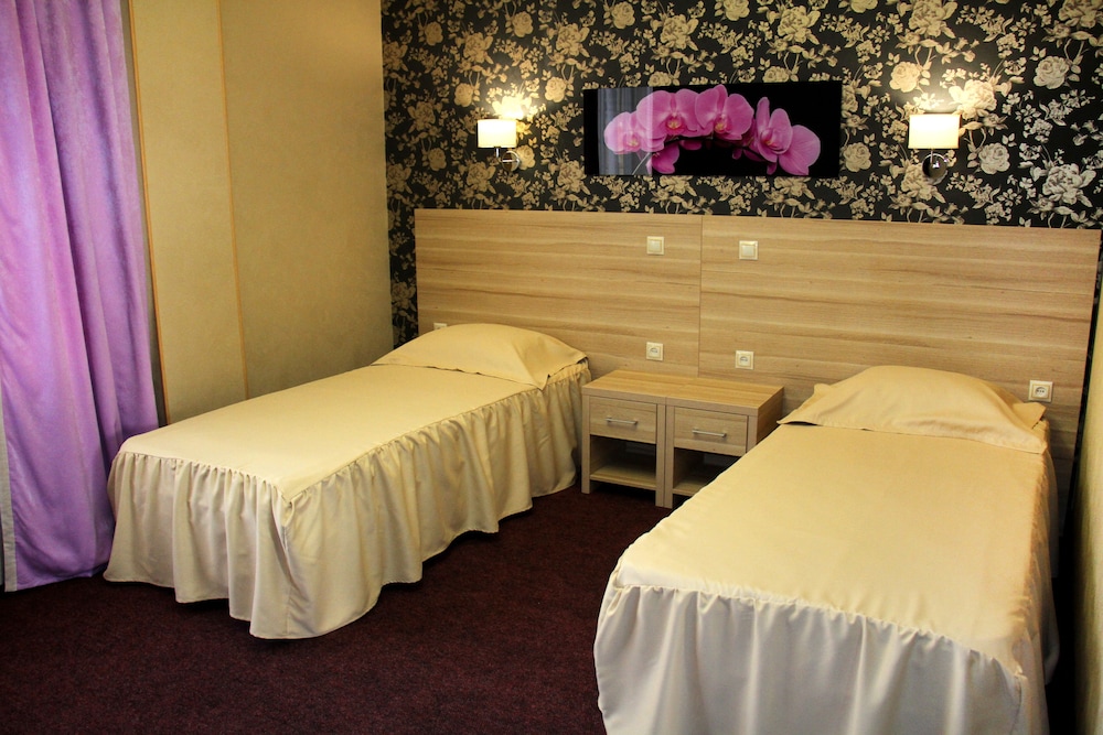 Economy Double Or Twin Room