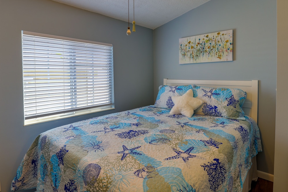 House (2 Bedrooms) photo 2