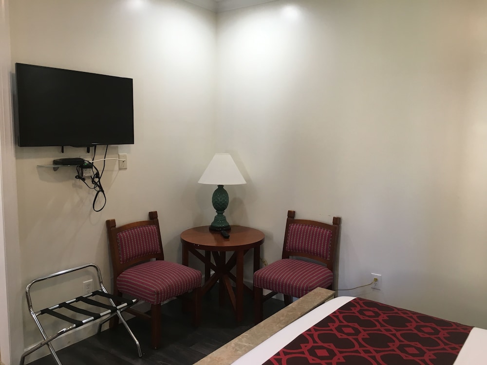 Room 127 photo 3