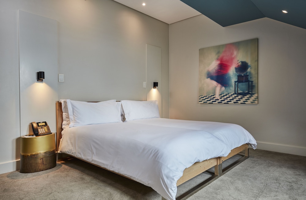 Loft, 1 King Bed - Photo 3