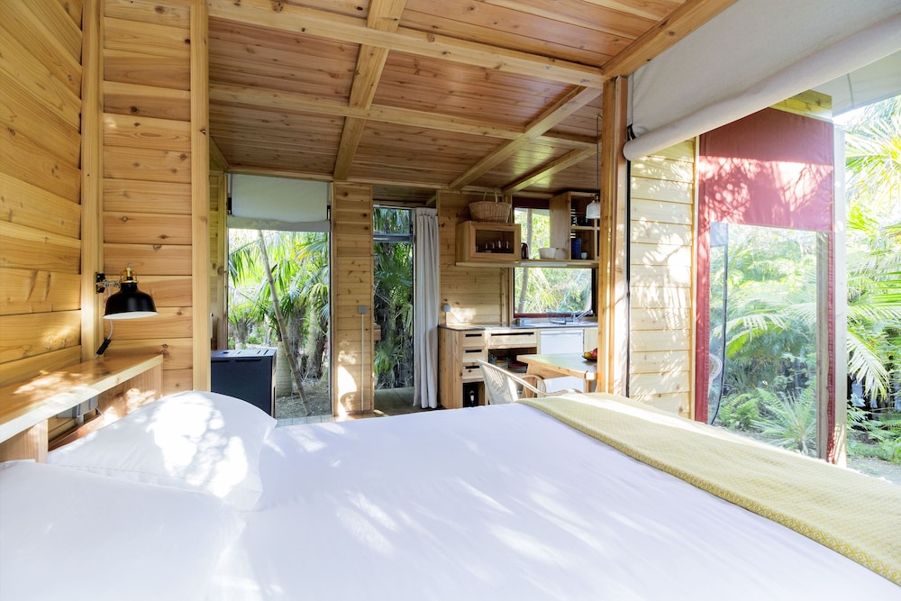 Romantic Tent, Garden View photo 2