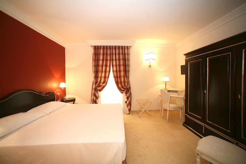 Double Room Single Use