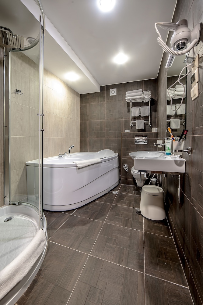 Triple Smart Suite photo 2