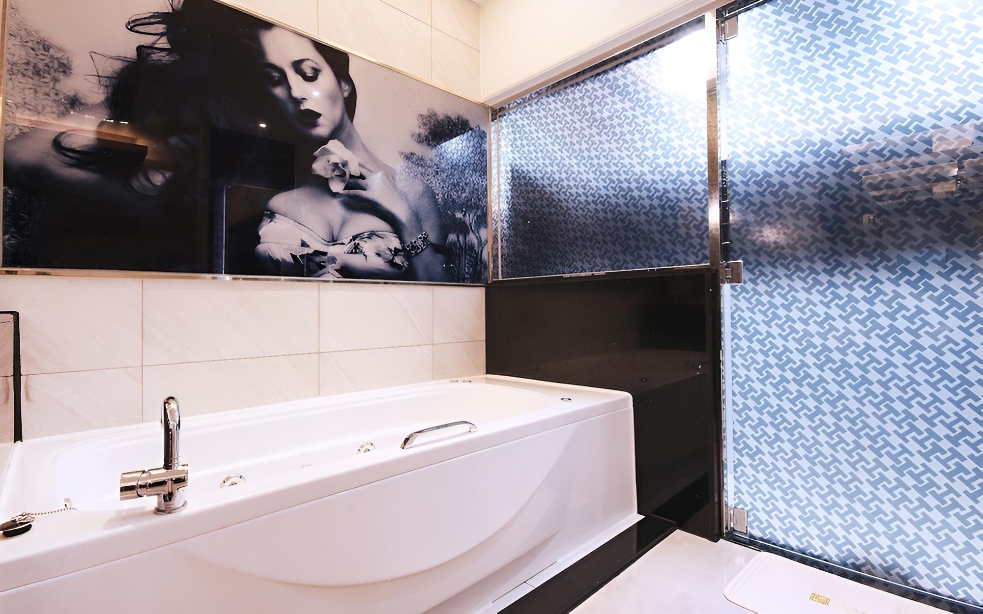 Room (1 room 1 parking (Premium B)) - Photo 14