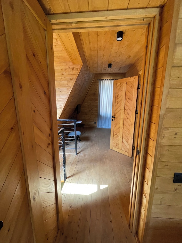 Luxury Cottage, 2 Bedrooms, Non Smoking, Mountain View