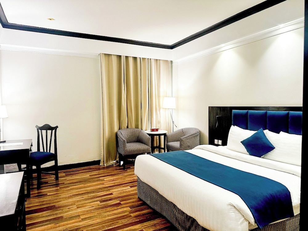Deluxe Twin Room photo 1