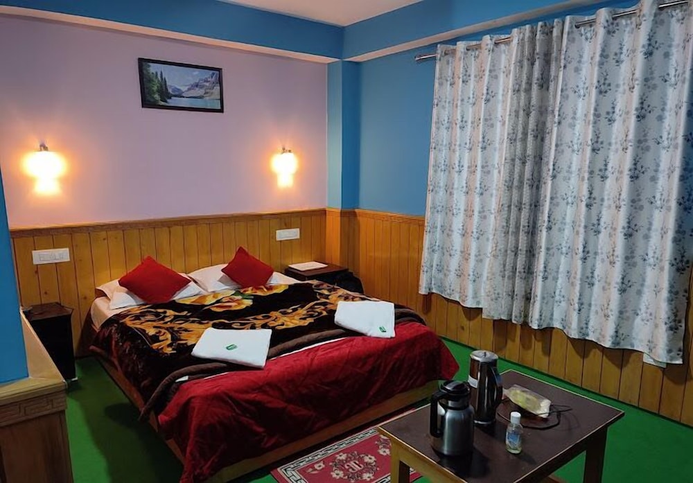 Deluxe Double Room, Mountain View photo 3