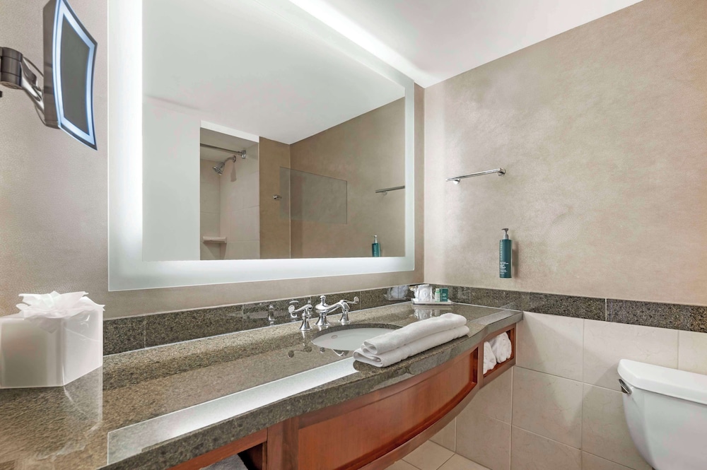 Room, 2 Double Beds, City View (High Floor) - Photo 2