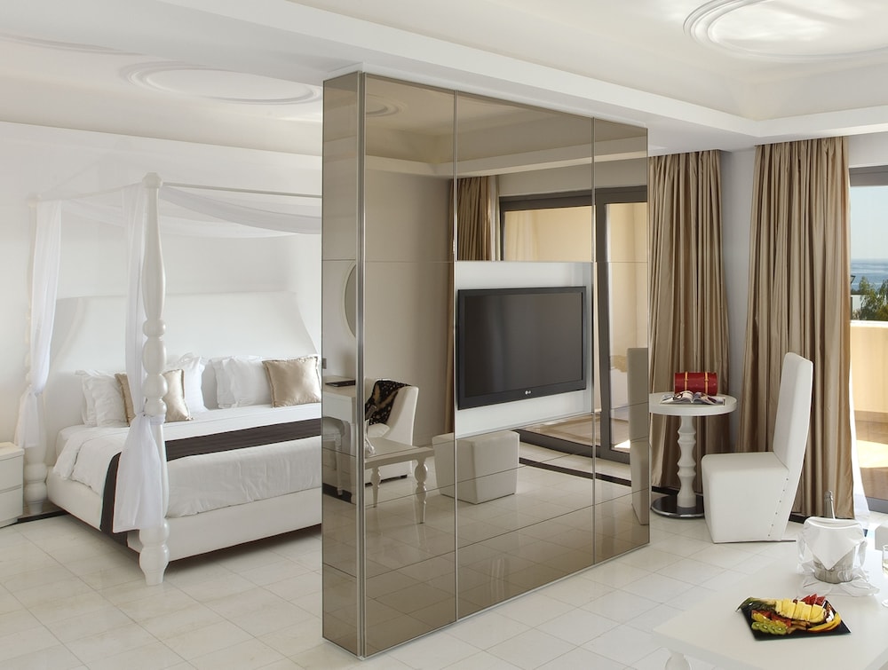 Executive Suite, Sea View - Photo 1