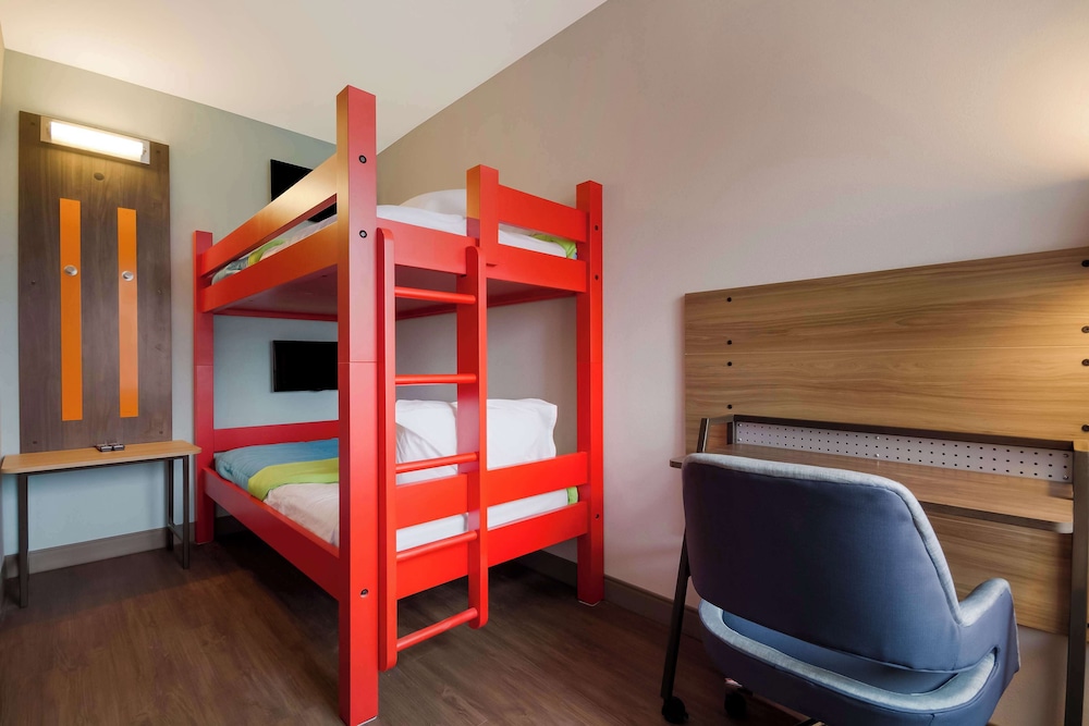 Room, Multiple Beds - Photo 2