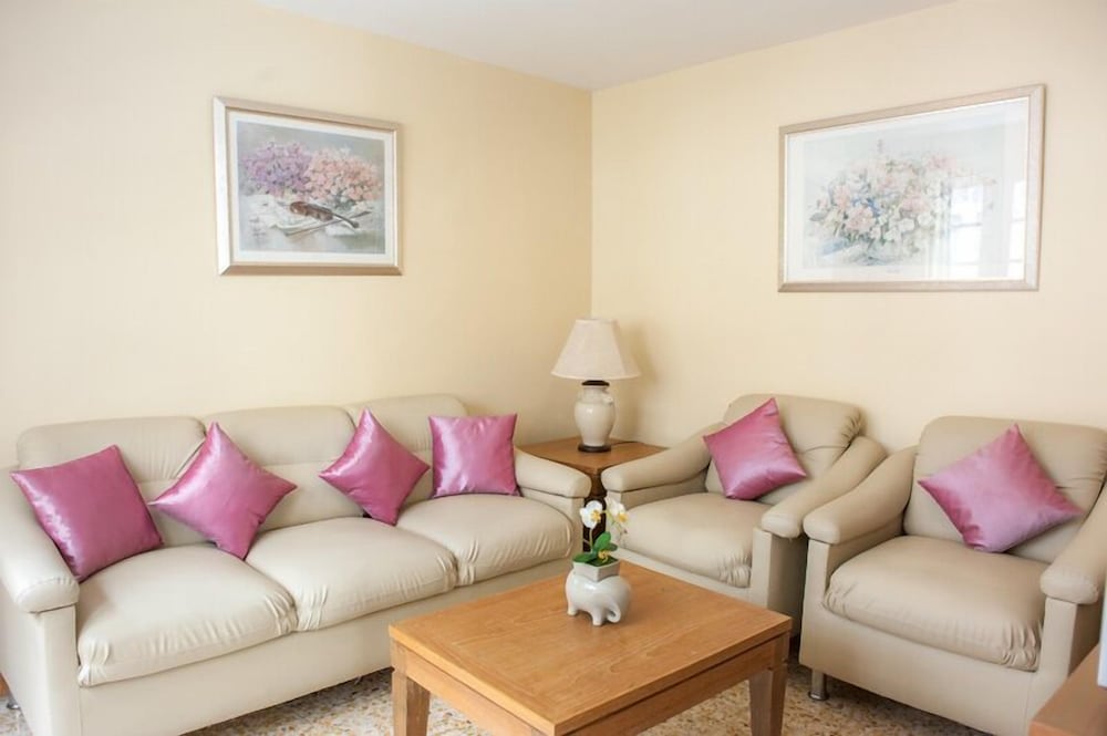 Junior Apartment