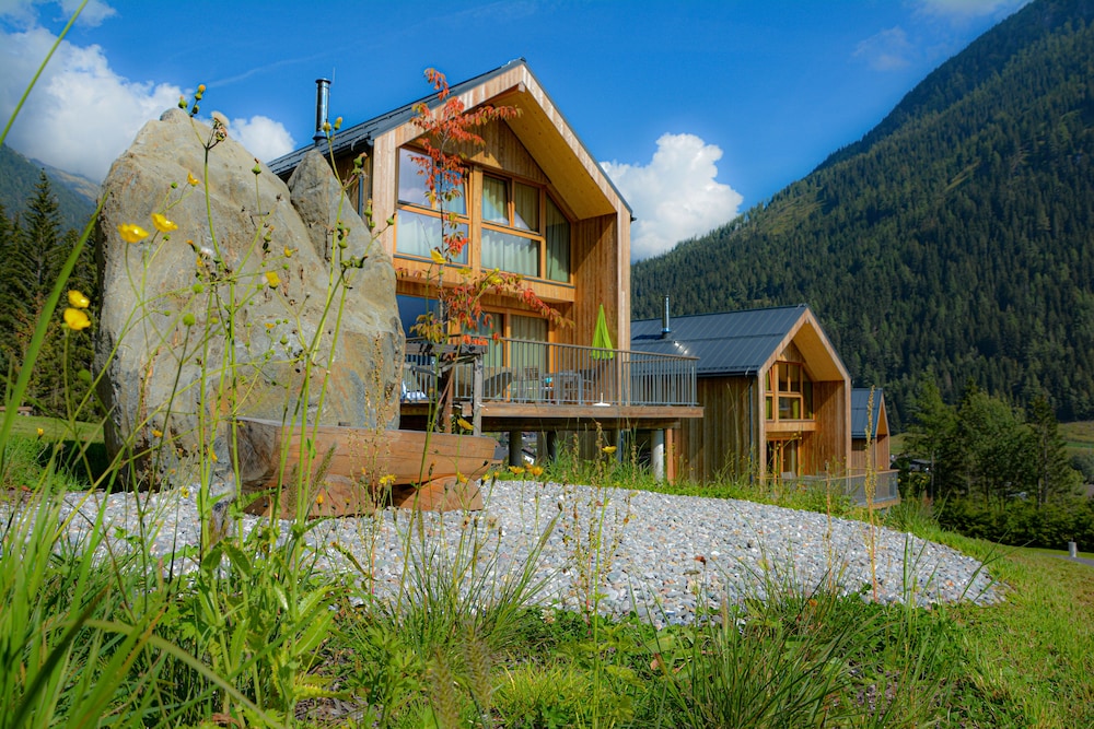 Superior Cabin, 2 Bedrooms, Terrace, Garden Area (Ankogel, incl. EUR 90 cleaning fee) photo 2