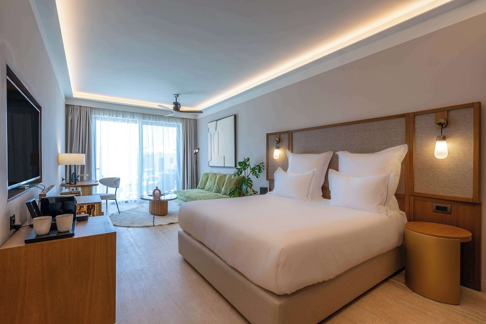 Junior Suite, 2 Twin Beds, Sea View