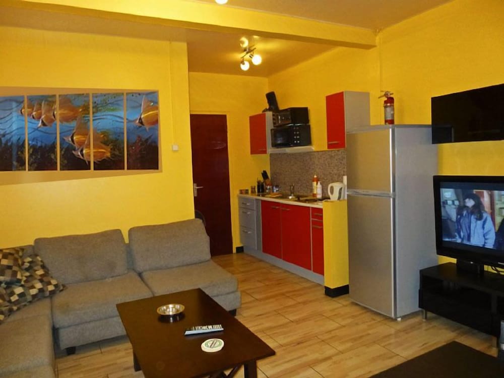 Family Apartment, 2 Bedrooms photo 1