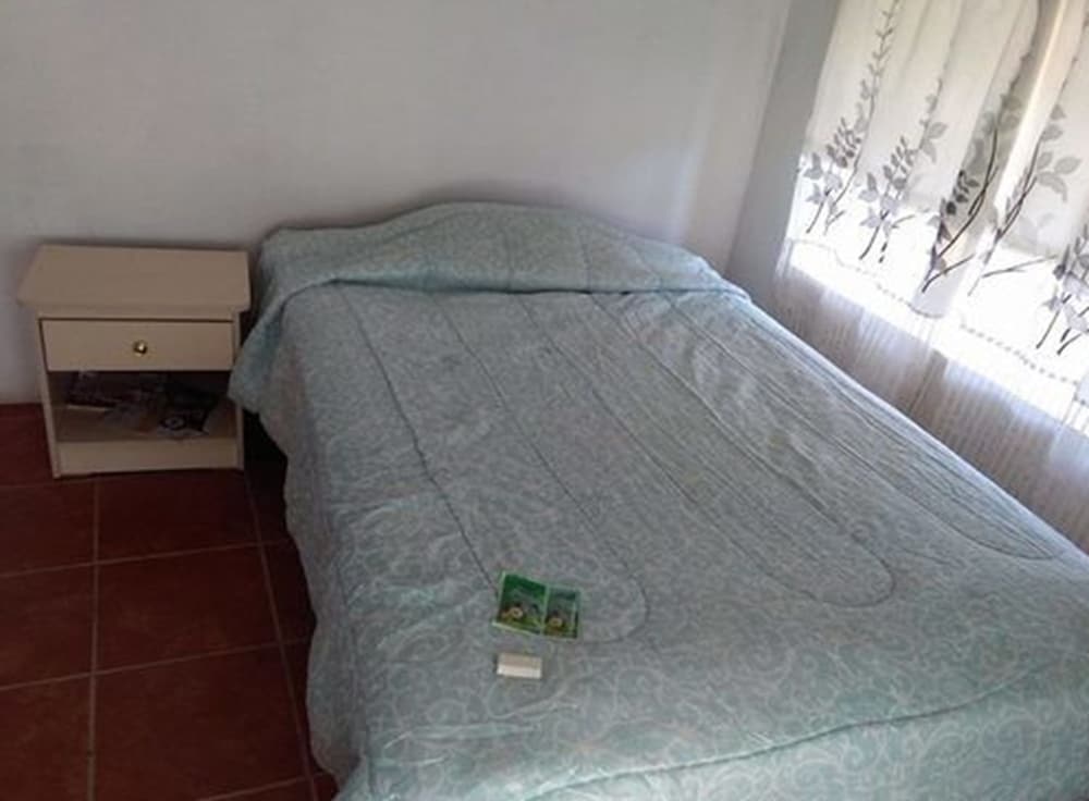 Double Room, 2 Double Beds, Non Smoking photo 2