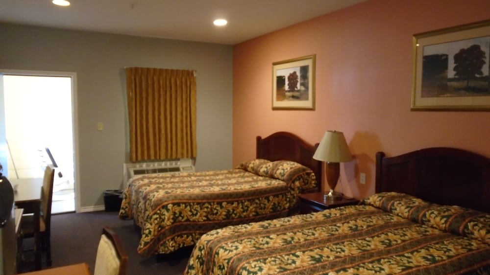 Double Room, 2 Double Beds photo 1
