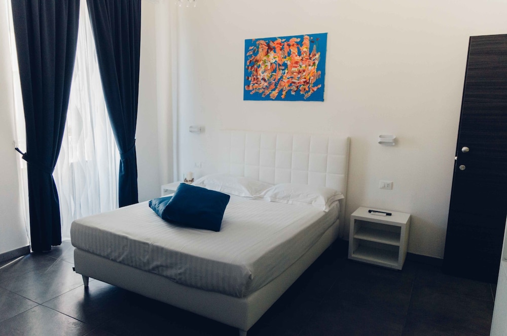 Design Triple Room, Tower photo 3